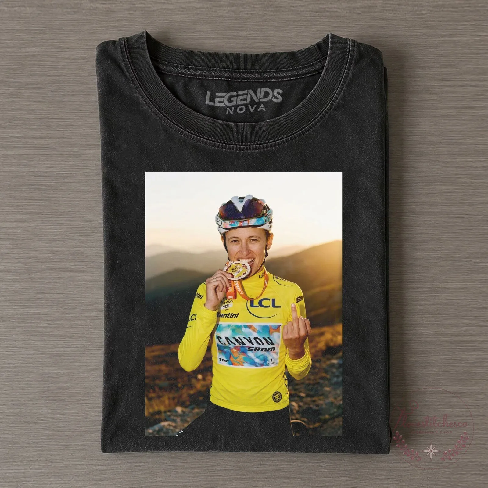 Cycling T-Shirt featuring Kasia Niewiadoma for the 2026 Tour de France Femmes